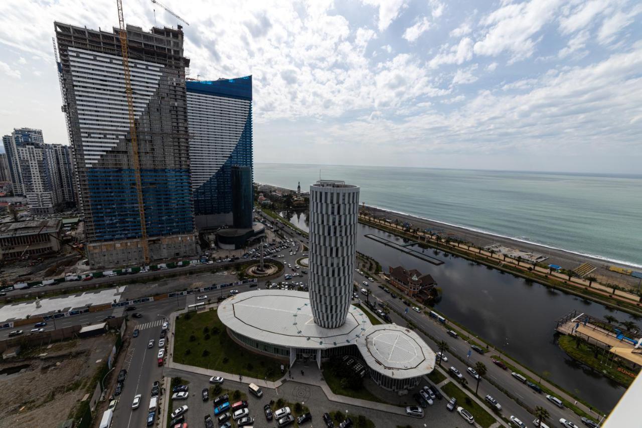 Sea Breeze In Batumi Lägenhet Exteriör bild