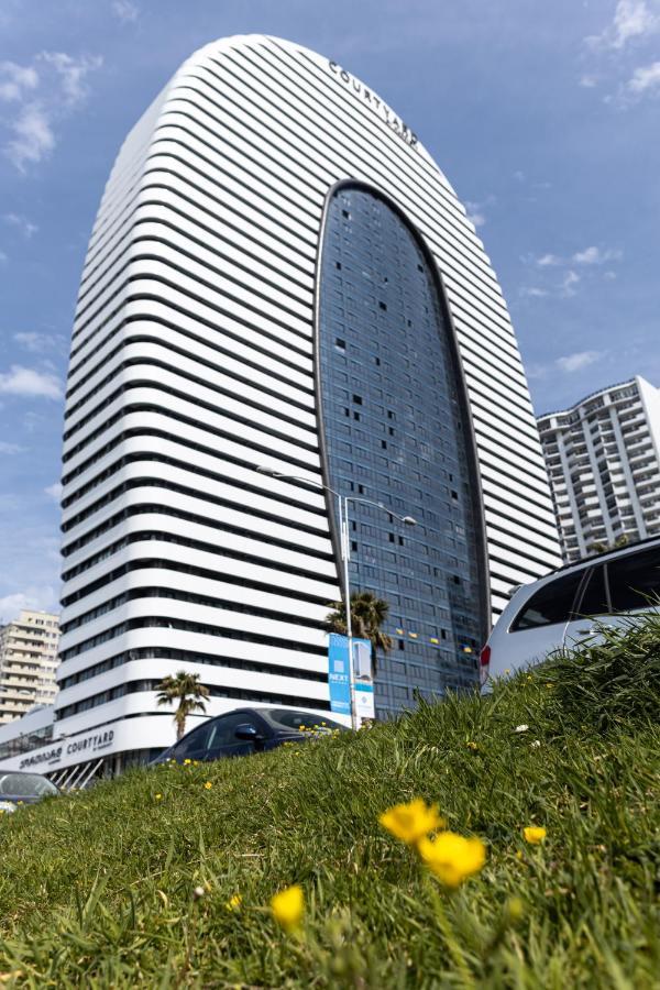 Sea Breeze In Batumi Lägenhet Exteriör bild